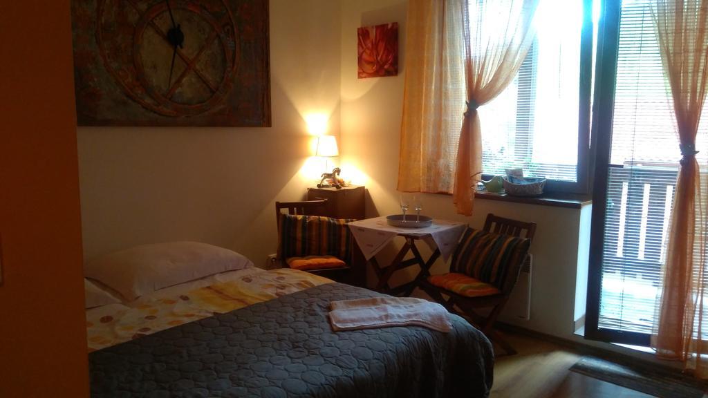 Fatrapark 1 U Sovicky Studio, Kuchynka, Kupelna,S Balkonom Gratis Parkovanie V Podzemnej Garazi Ruzomberok Exterior photo