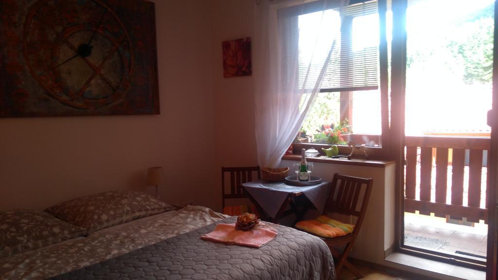Fatrapark 1 U Sovicky Studio, Kuchynka, Kupelna,S Balkonom Gratis Parkovanie V Podzemnej Garazi Ruzomberok Exterior photo