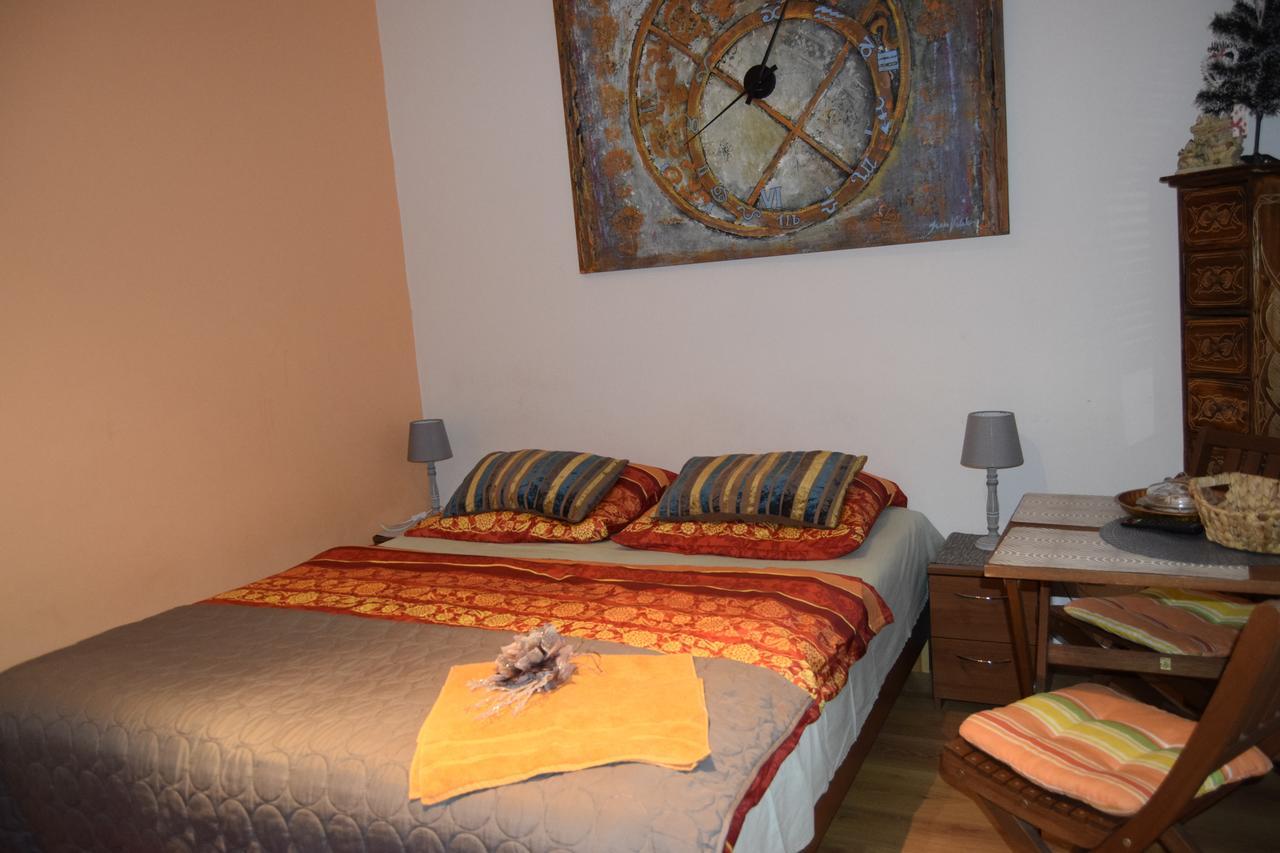 Fatrapark 1 U Sovicky Studio, Kuchynka, Kupelna,S Balkonom Gratis Parkovanie V Podzemnej Garazi Ruzomberok Exterior photo